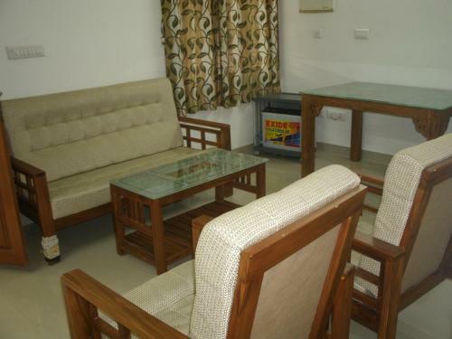 Bed & Breakfast Jacaranda Holiday Home
