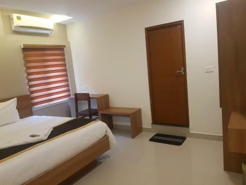 Hotel The Golden Suites