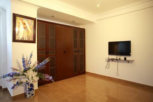 Hotel Phils' Residency & Banquets