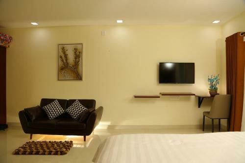 Riverside Inn Homestay