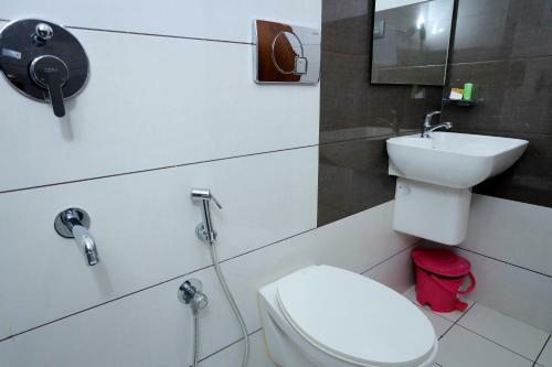 Hotel Q One Plaza