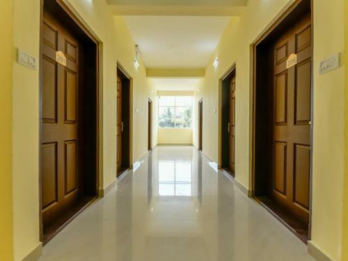 Hotel Aziba Heights Inn