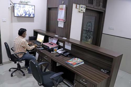 Hotel Rajyog Lodge