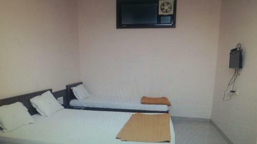 Hotel Rajyog Lodge