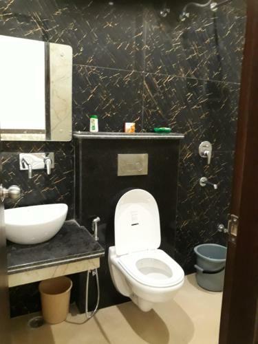 Hotel Gokul Grand