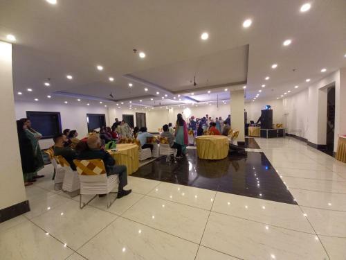 Hotel Gokul Grand