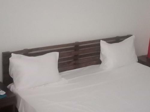 Entire 3 Bedrooms Apartment Olee