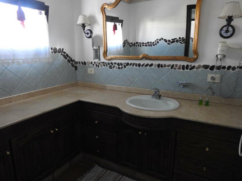 Hostal Habitaciones Do�a Cris