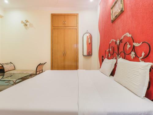 Collection O 83443 Hotel Anmol