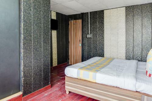 Hostal Oyo Home 80760 Restful Stay