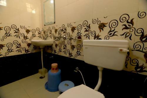 Hotel Comfort Inn Homestay