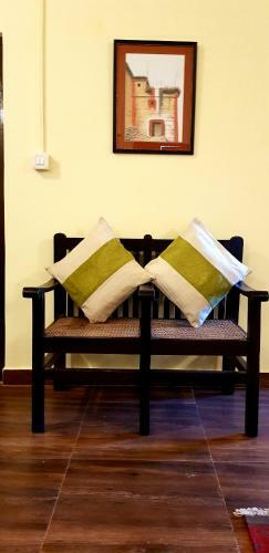 Hotel A Dogs Story, Mussoorie