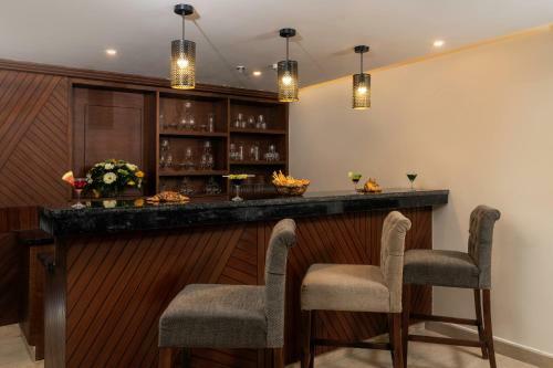 Hotel Cygnett Inn Paras