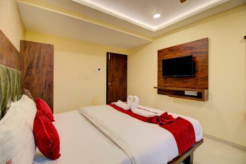 Hotel Samaira Residency