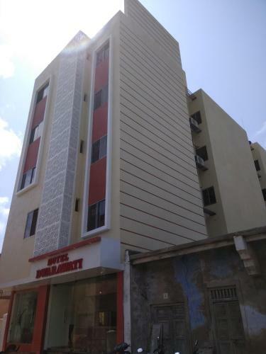 Hotel Dwarawati