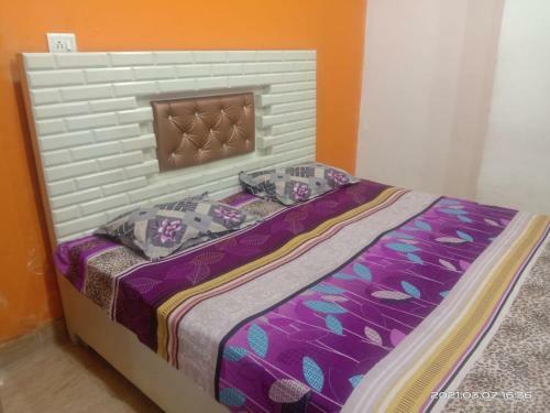 Lodge Priya Hotel