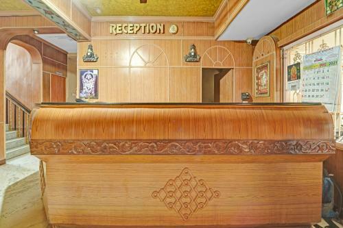Oyo 85329 Hotel Vasee Residency