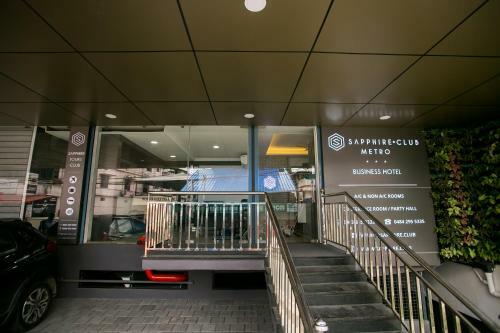 Hotel Sapphire Club Metro