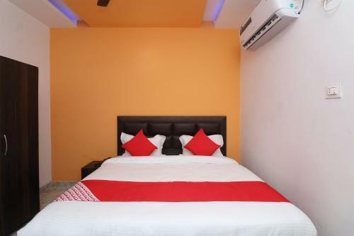 Oyo 39592 Hotel Akashdeep