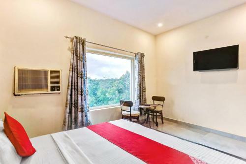 Hotel Oyo 80905 Gold Forest