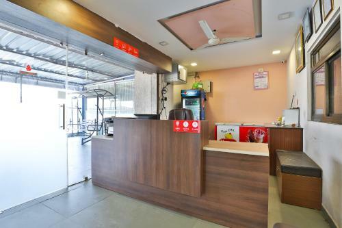 Oyo 35982 Hotel Blue Rock
