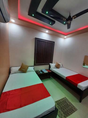 Hotel Shakuntla Palace