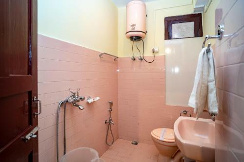 Hotel Magpie Mall Road Residency (Mg Marg)