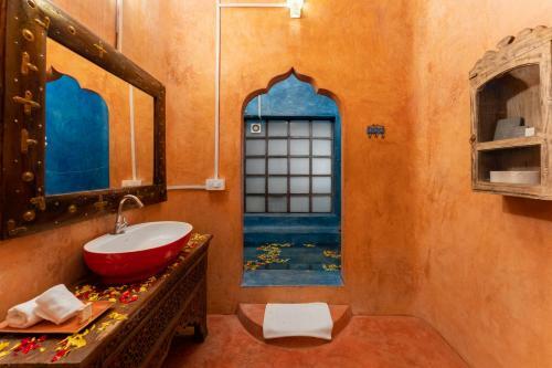 Hotel Justa Morjim Beach Resort Goa