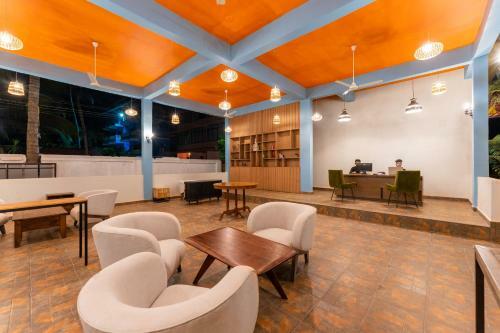 Hotel Justa Morjim Beach Resort Goa