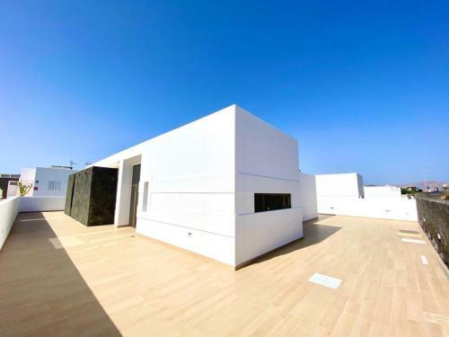 Luxury Villa Olivia 3 Beds - 3 Baths