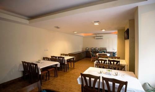 Hostal Flamingo Guest House