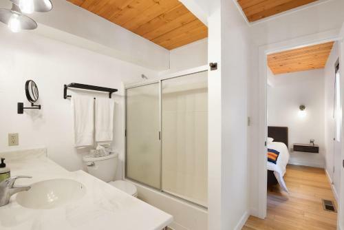 Timberline Cabin - Hot Tub Cabin