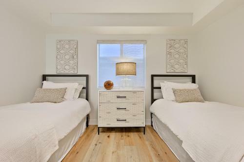 Carlsbad Village Haven Family Duplex