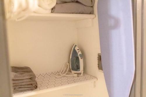 Charmer In The Aves Guest House