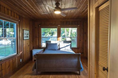3 Bedroom Charmer 5 Minutes From Central Downtown