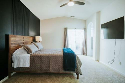 Cozy 3 Bedroom Close To Shops And Downtown