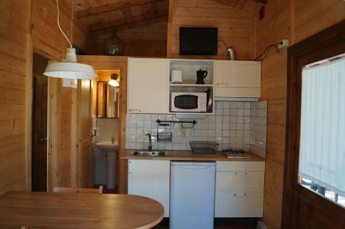 Camping Ma�anet De Cabrenys