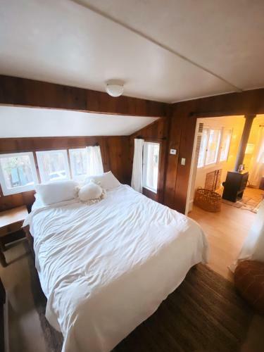 New - Tiny Pine Cabin - Close Lake Gregory