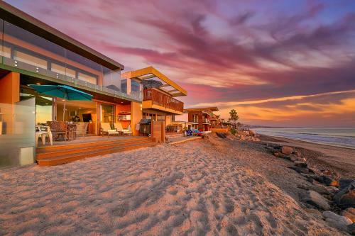 Hawaiian Style On Beach Rd