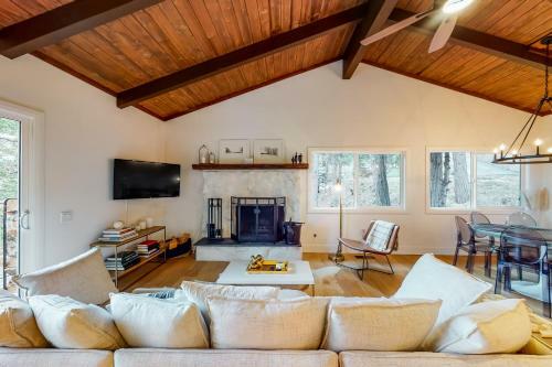 Highlands Hideaway