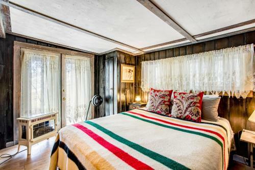 Private Mountain-top Cabin