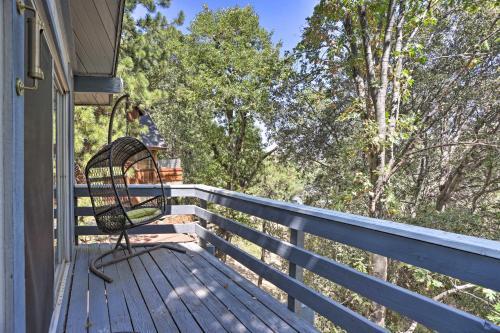 Lake Gregory Getaway Cabin With Deck And Grill