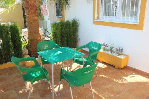 Bungalow Zenia Boulevar