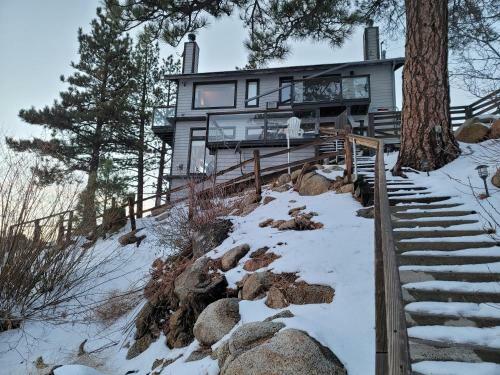 The Point! Spectacular Lake Views 5 Suites!
