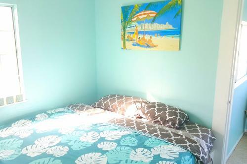 Short Walk To Beach 3 Br 2 Bath Restored 1935 Home