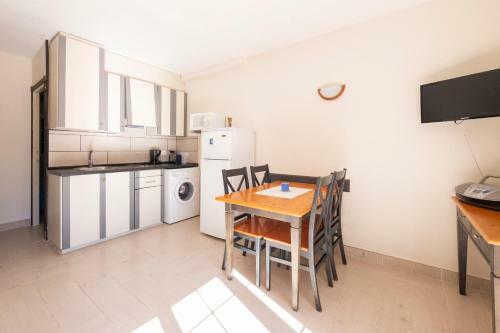 Apartamento En Cala�n Bosch - Cap D�artrutx