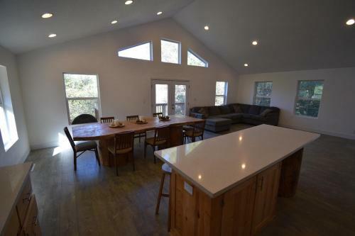 Mountain Place