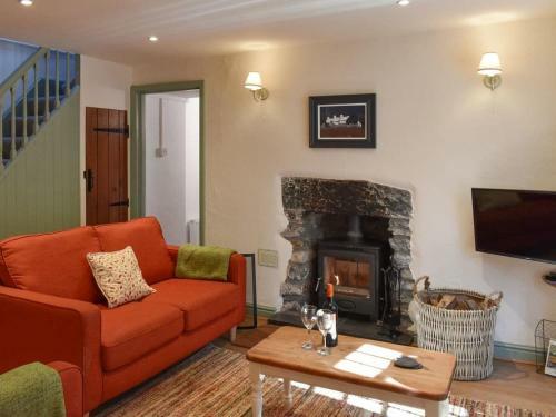 Ty Newydd