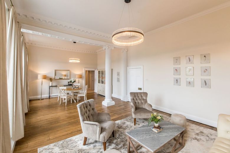 Hotel Pelham House