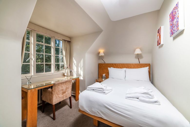Hotel Pelham House